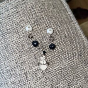 Snowman charm + balls for necklace chain